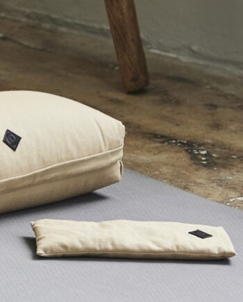 Øjenpude Yoga Beige Simple Days - Nordal Fitwell  - 5708309169828